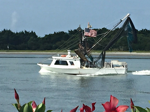 Shrimper-Beaufort-NC-American-Flag